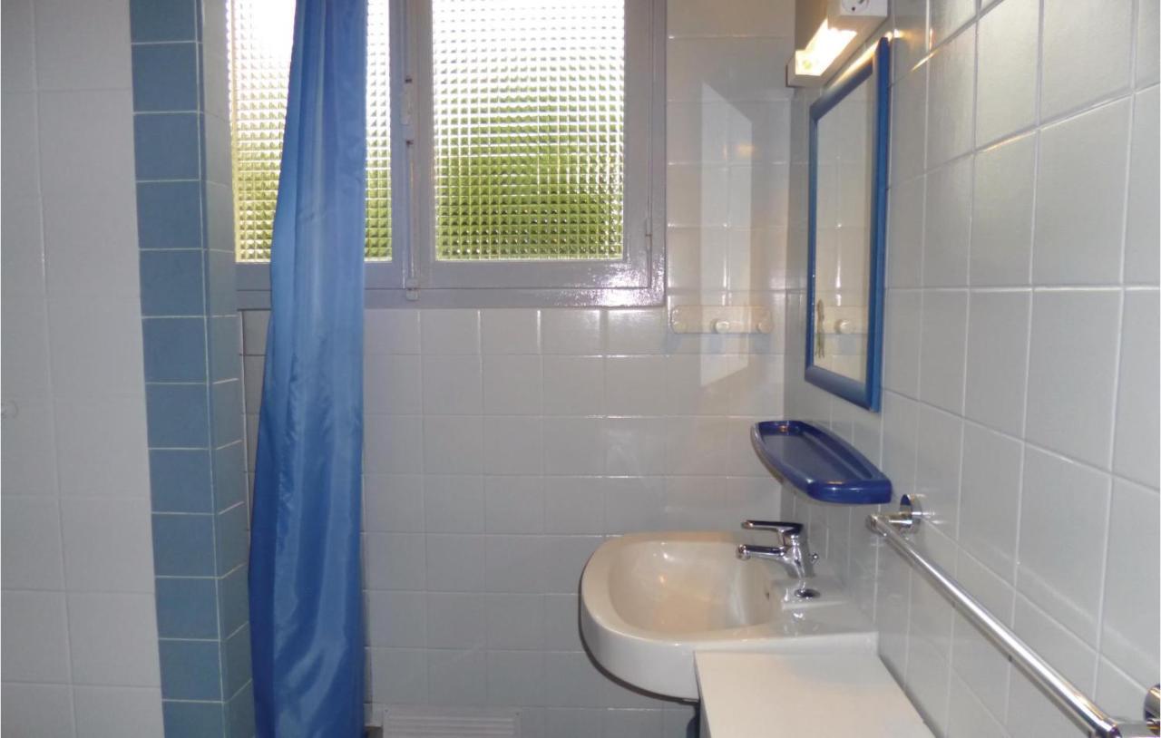 Holiday Home In Montsernelle Lithaire 외부 사진